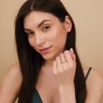 18K Solid Gold Natural Diamond Moon Chain Ring - Image 6