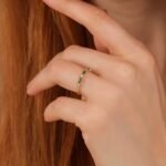 18K Solid Gold Emerald and Natural Diamond Garland Ring - Image 3