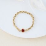 18K Solid Gold Garnet Chain Ring - Image 6