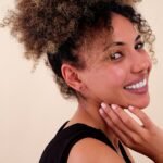 18k Solid Gold Pear Cut Emerald Diamond Stud Earrings - Image 3