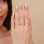 Wrap Around Natural Diamond Arrow Ring - Image 4