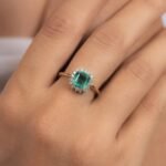 18K Solid Gold Emerald Ring - Image 7