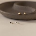 14K Solid Gold Raindrop Pearl Onyx Studs Earring - Image 2