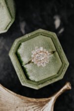 The Ray 1.11 ct Oval Moissanite Diamond Ring 14 Karat Gold - Image 3