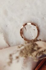 Migraine Kite Shape Natural Diamond Cluster Band - Image 4