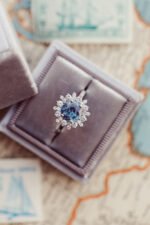 14K 純金和藍寶石光環戒指