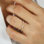 14K金天然鑽石十字交叉密鑲戒指