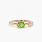 14K Solid Gold Oval Peridot and Diamond Ring - Image 4