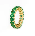 18K Solid Gold Oval Shaped Emerald Eternity Band - Image 3