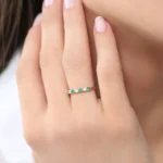 14K Solid Gold Alternating Emerald and Diamond Wedding Band - Image 8