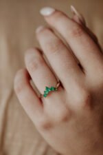 14K Solid Gold Emerald Tracer Band - Image 3