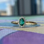 18K純金簡約祖母綠橢圓形戒指