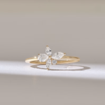 Elegant 18k Flower Promise Ring: A Timeless Symbol of Love and Commitment - Image 2