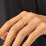 天然鑽石密鑲鏈戒：18K純金纖細古巴鍊式永恆戒指，適合女士