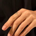 獨特的群鑲戒指 | 18K 純金天然鑽石個性戒指 | 旁路堆疊戒指