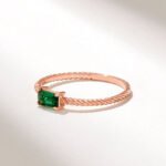 18K Solid Gold Baguette Emerald Twist Ring - Image 6