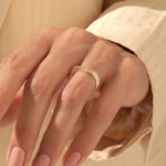 14k金天然鑽石菱形星形尾戒：女士天體纖細印章戒指